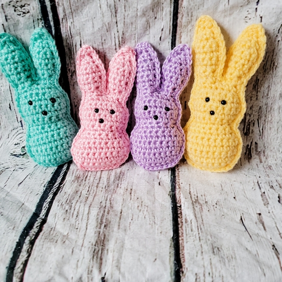 Hand Crafted Other - Crochet Easter peep decor set